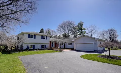 1930 Jackson Rd, Penfield, NY 14526