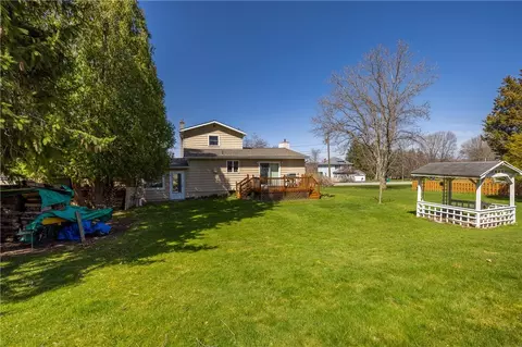 Exterior - 7640 E River Rd, Rush, NY 14543 photo 8 of 11