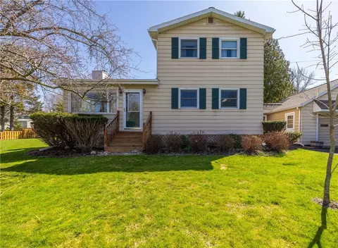 7640 E River Rd, Rush, NY 14543