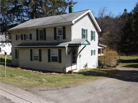 90 Wheeler St, Sanford, NY 13754