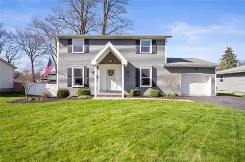 393 True Hickory Dr, Greece, NY 14615
