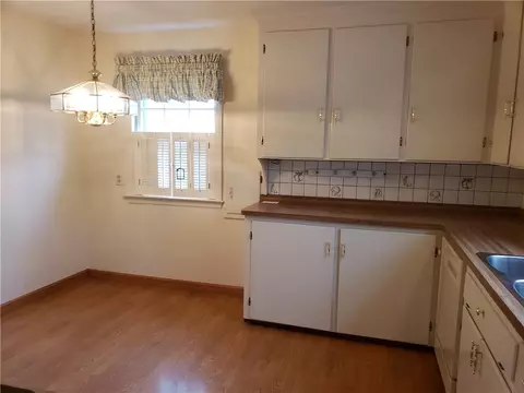 67 Thomas Ave, Irondequoit, NY 14617 photo 4