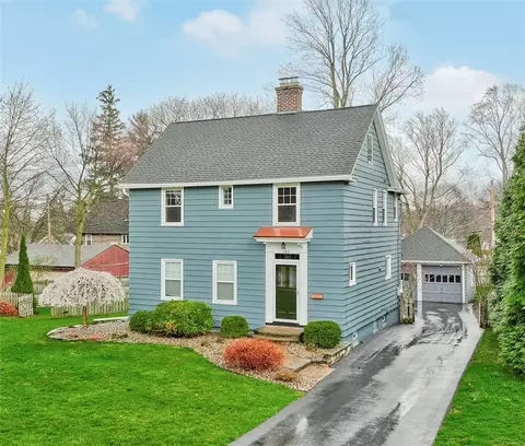189 Seymour Rd, Irondequoit, NY 14609