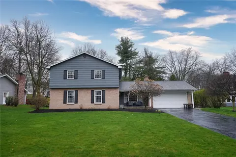71 Clarkes Xing, Perinton, NY 14450
