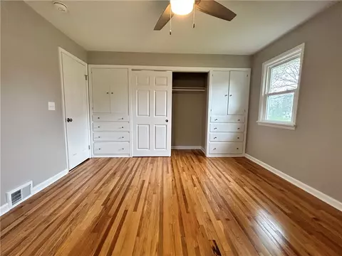 Bedroom - 3324 Culver Rd, Irondequoit, NY 14622 photo 2 of 4