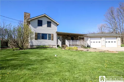 768 Oak Hill Rd, Carroll, NY 14738
