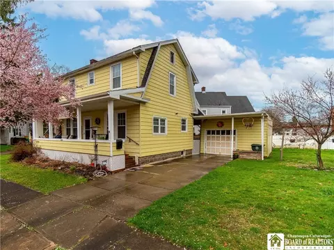 15 Woodworth Ave, Jamestown, NY 14701