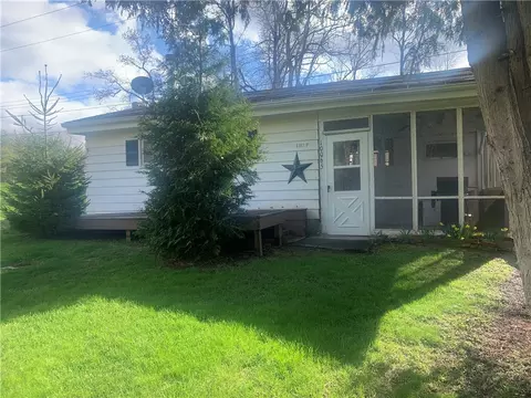 10065 Sackett Rd, Wayne, NY 14840