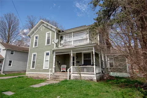 Exterior - 212 W Morris St, Bath, NY 14810 photo 2 of 3