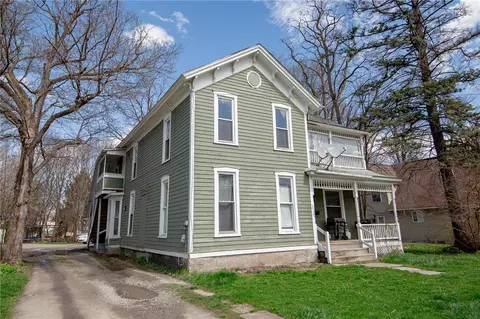 212 W Morris St, Bath, NY 14810