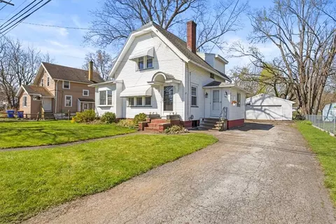 519 Elmgrove Rd, Gates, NY 14606