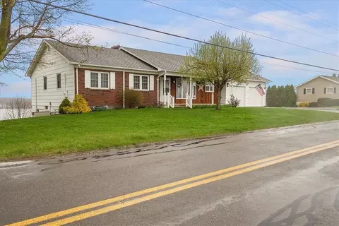 6480 Shaker Tract Rd, Huron, NY 14516