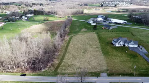 175 Furman Rd, Macedon, NY 14502