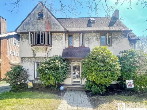 410 Crossman St, Jamestown, NY 14701
