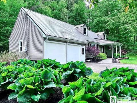 9208 Route 60, Pomfret, NY 14063