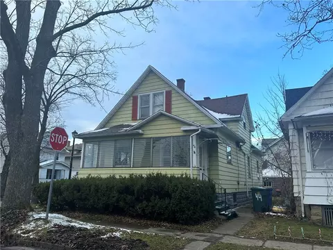44 Peckham St, Rochester, NY 14621