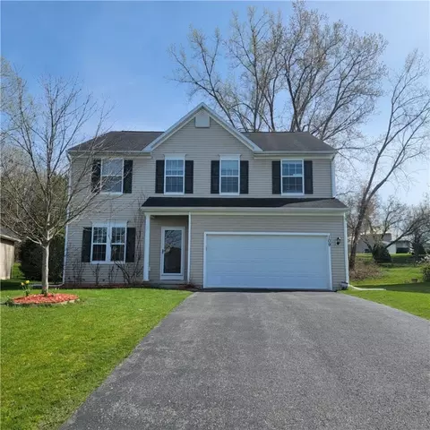 109 Coneflower Dr, West Henrietta, NY 14586