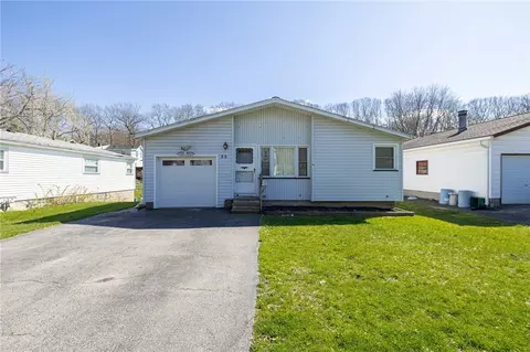 55 Keating Dr, Irondequoit, NY 14622