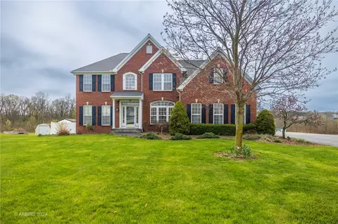 38 Trestle Trl, Chili, NY 14514