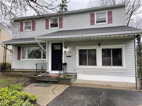 203 Garford Rd, Irondequoit, NY 14622