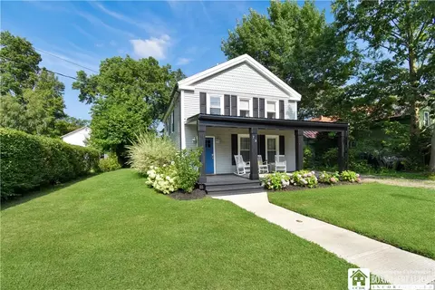 73 S Portage St, Westfield, NY 14787