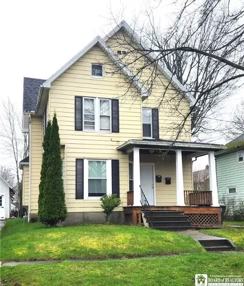 32 Fairfield Ave, Jamestown, NY 14701