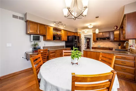Dining - 170 Hillhurst Ln, Irondequoit, NY 14617 photo 1 of 5