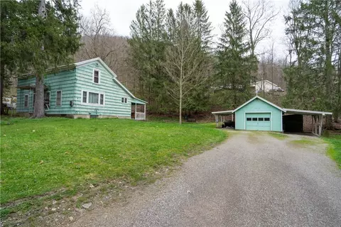 8 Glen Ave, Canisteo, NY 14823