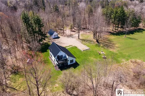 4850 Potter Rd, Mayville, NY 14757