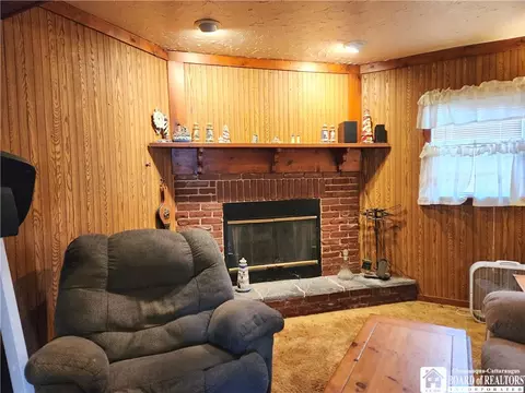 72 Front St, Dunkirk, NY 14048 photo 9