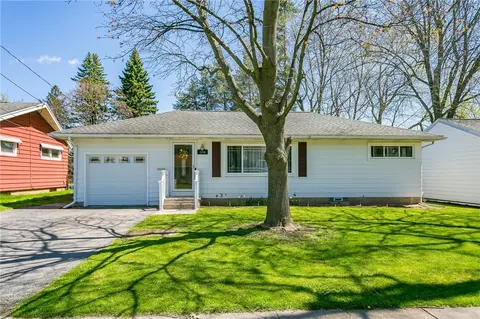 104 Forest Ave, Irondequoit, NY 14622
