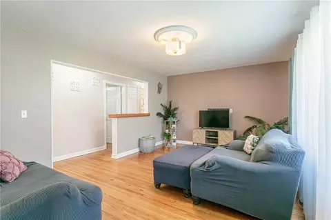 Bedroom - 104 Forest Ave, Irondequoit, NY 14622 photo 1 of 9
