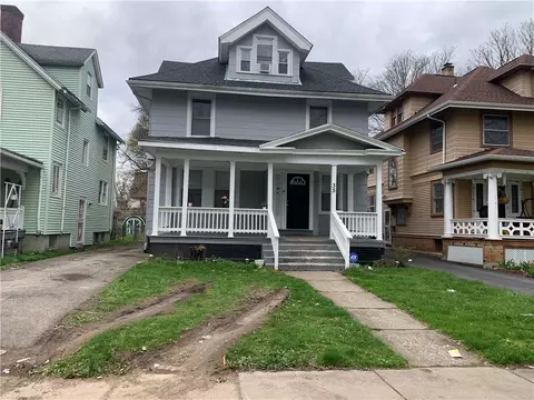 35 Rugby Ave, Rochester, NY 14619