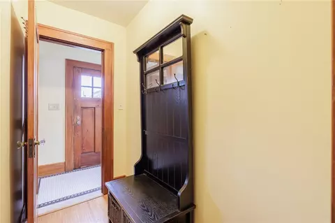 Entry Way - 307 Hurstbourne Rd, Irondequoit, NY 14609 photo 2 of 5