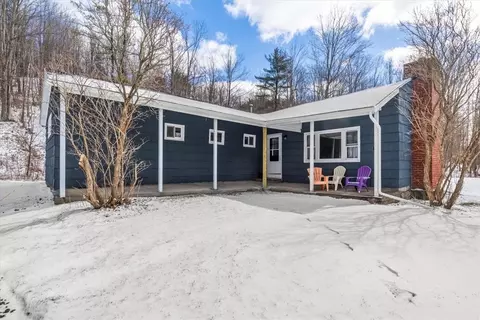 7279 Gulick Rd, Naples, NY 14512