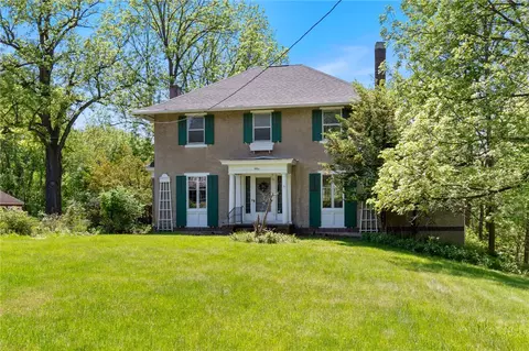 3525 Monroe Ave, Pittsford, NY 14534
