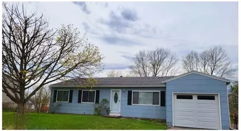 218 Crimson Bramble Rd, Rochester, NY 14623