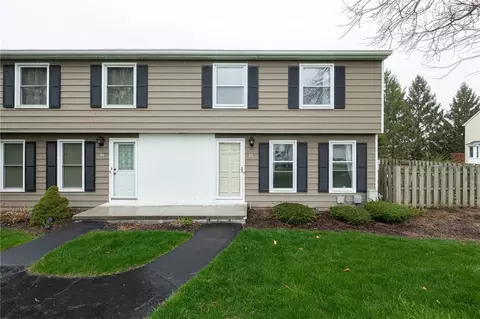 33 Huntsman Way, Webster, NY 14580
