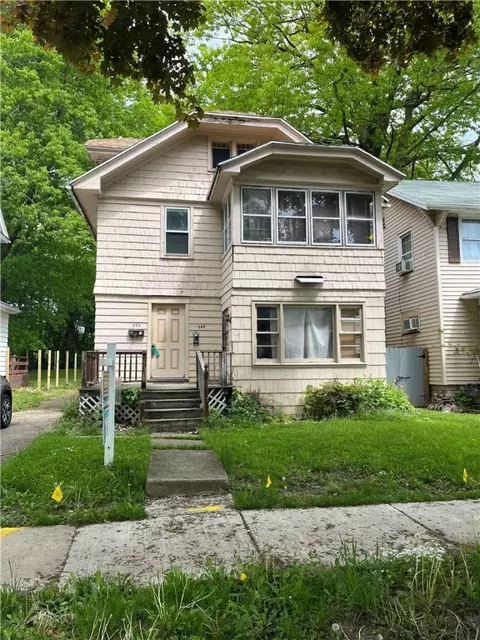 588-590 Augustine St, Rochester, NY 14613