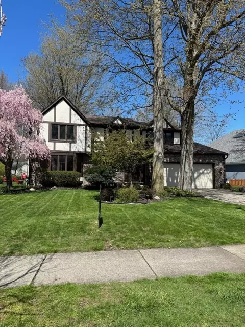306 Randwood Dr, Amherst, NY 14221