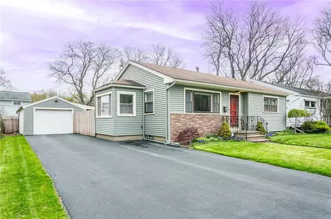 18 Falleson Rd, Rochester, NY 14612