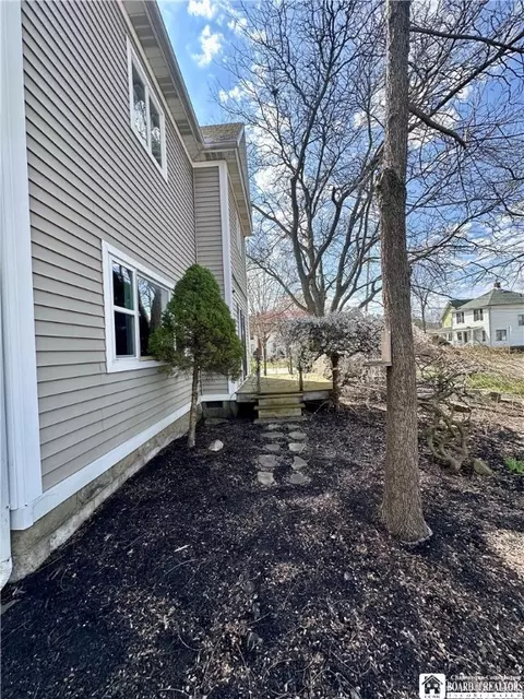 Exterior - 402 N 8th St, Olean, NY 14760 photo 13 of 13