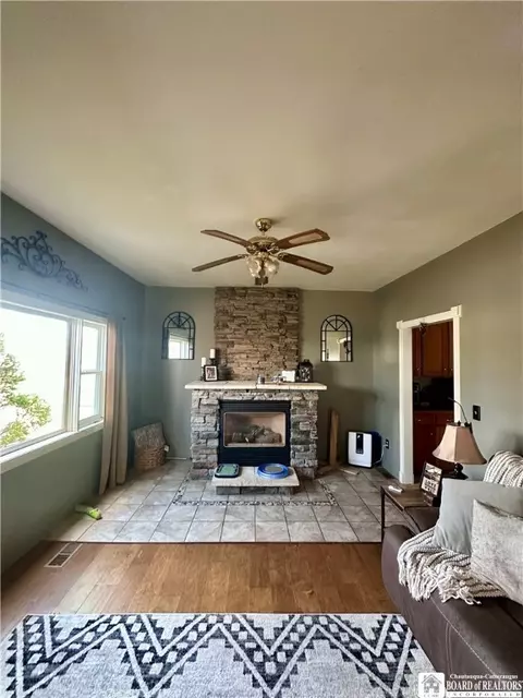 Living - 402 N 8th St, Olean, NY 14760 photo 5 of 8
