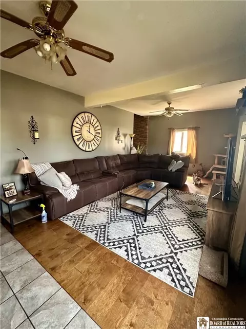 Living - 402 N 8th St, Olean, NY 14760 photo 4 of 8