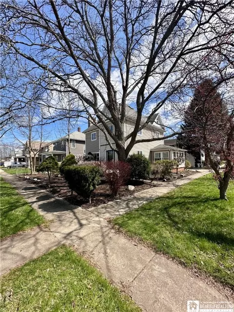 Exterior - 402 N 8th St, Olean, NY 14760 photo 11 of 13