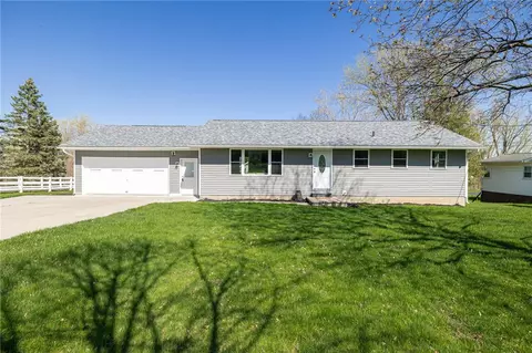 12 Oakmount Ave, Bloomfield, NY 14469