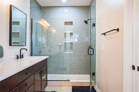 Bath - 459 Pardee Rd, Irondequoit, NY 14609 photo 1 of 4
