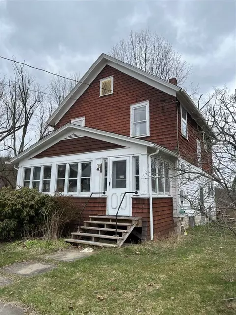 15 Maple Ave, Sidney, NY 13838