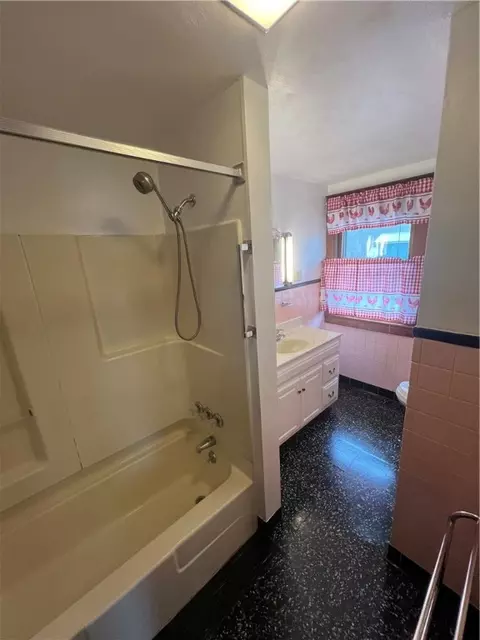Bath - 15 Maple Ave, Sidney, NY 13838 photo 1 of 2