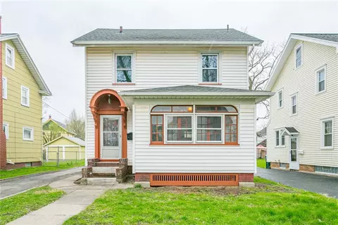 105 Dorbeth Rd, Rochester, NY 14621